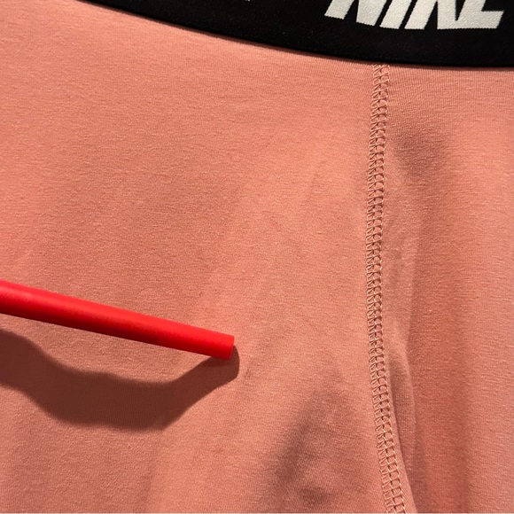 Nike Club Women's Leggings Pink Women’s Size Large  AH3362-685 - Picture 11 of 12